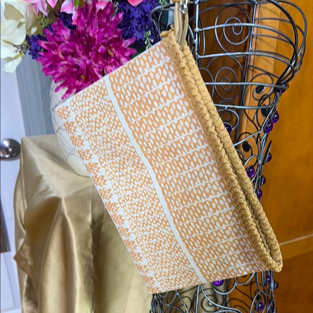 Manaola Tan and White Patterned Clutch